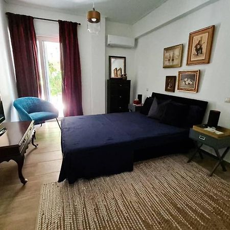 Modern Apt In The Heart Of Glyfada - Literally!! Афины Экстерьер фото